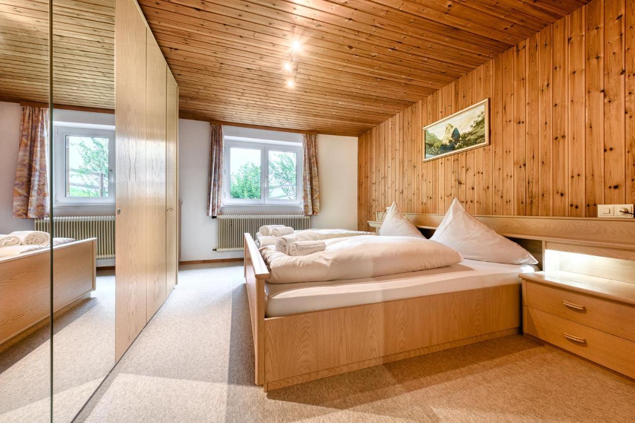 Familienferienwohnung Buerserberg Dorf By A-Appartments Exteriör bild